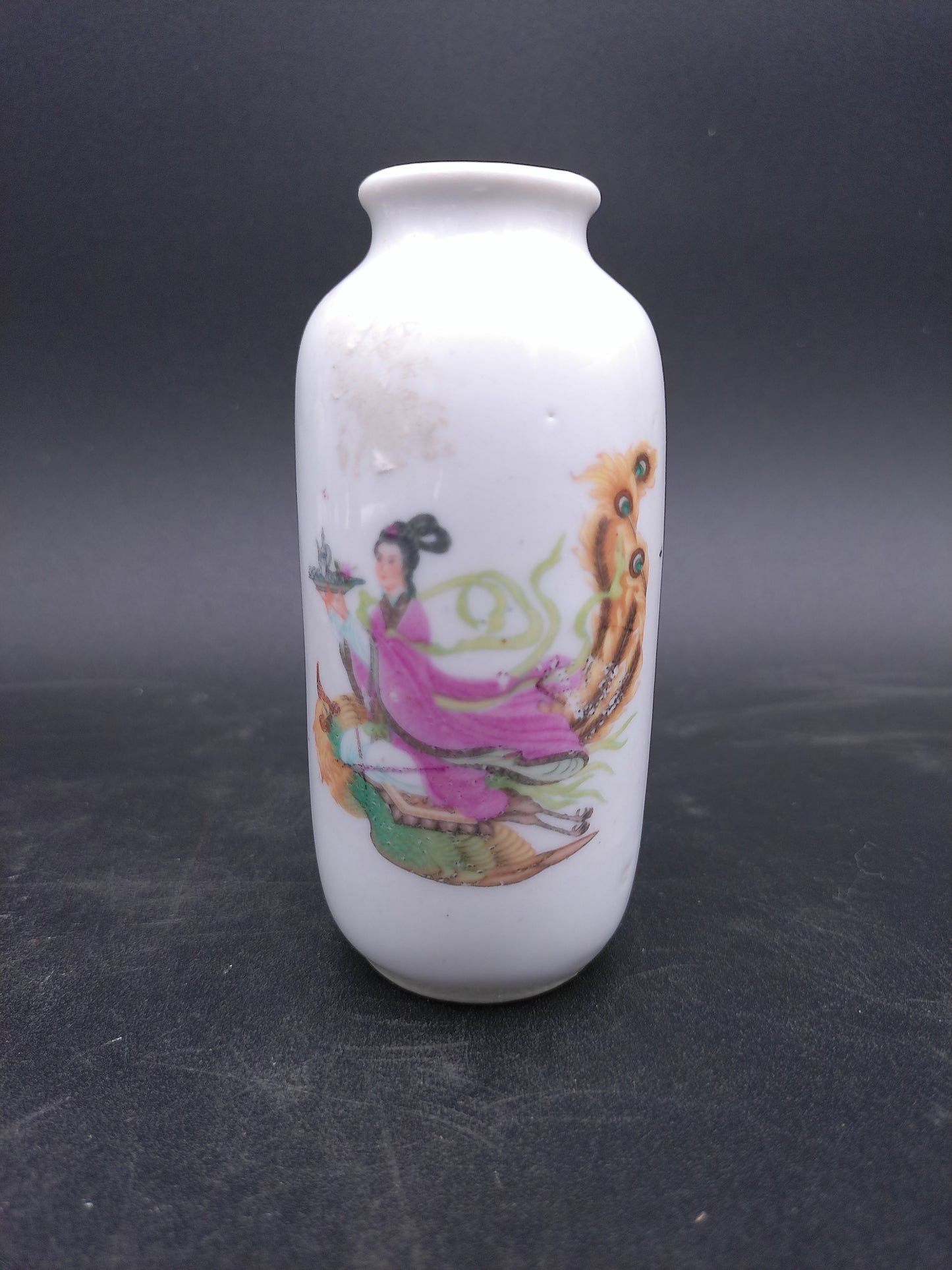 Chinese Lot of 5 Vases 1 is santa Oriental Porcelain Vases Hand Painted Vintage