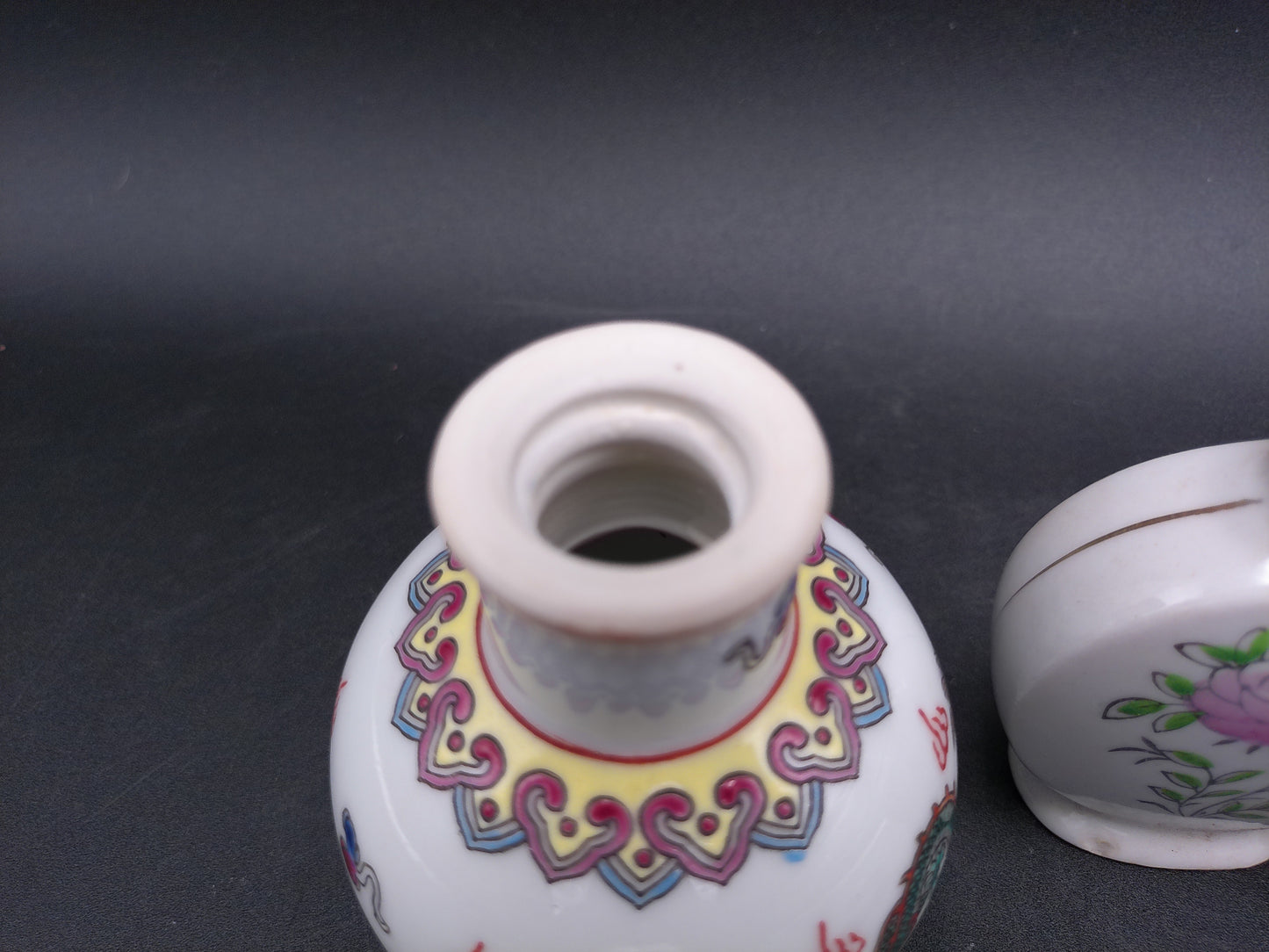 Chinese Dragon Small Perfume Tincture lot of 3 bottles Fishtail Ginger Jar