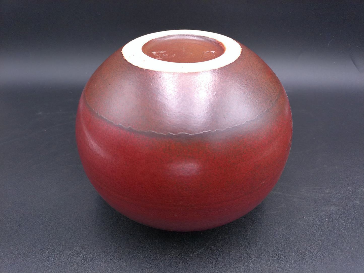 Toyo Japan Mid Century Modern Globe Vase Textured Brown Pottery Artist Signed w/ Label
