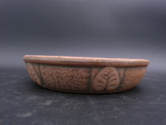 Red Wing pottery planter drip plate saucer Caladium Leaf good condition