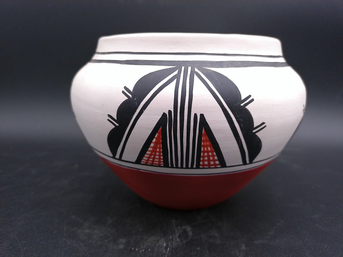 Southwest New Mexico Pottery Bowl By D.T. Yazzie 88