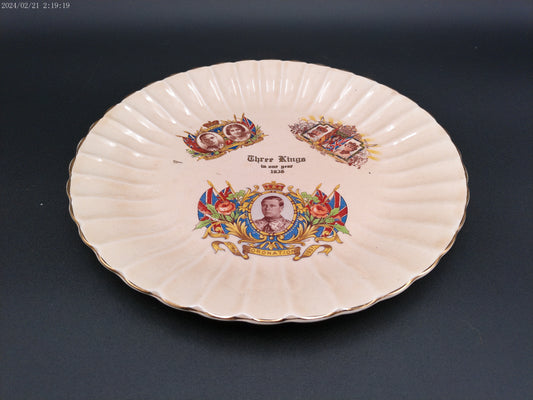 Sovereign Potters Canada  coronation commemorative plate Three Kings 1936