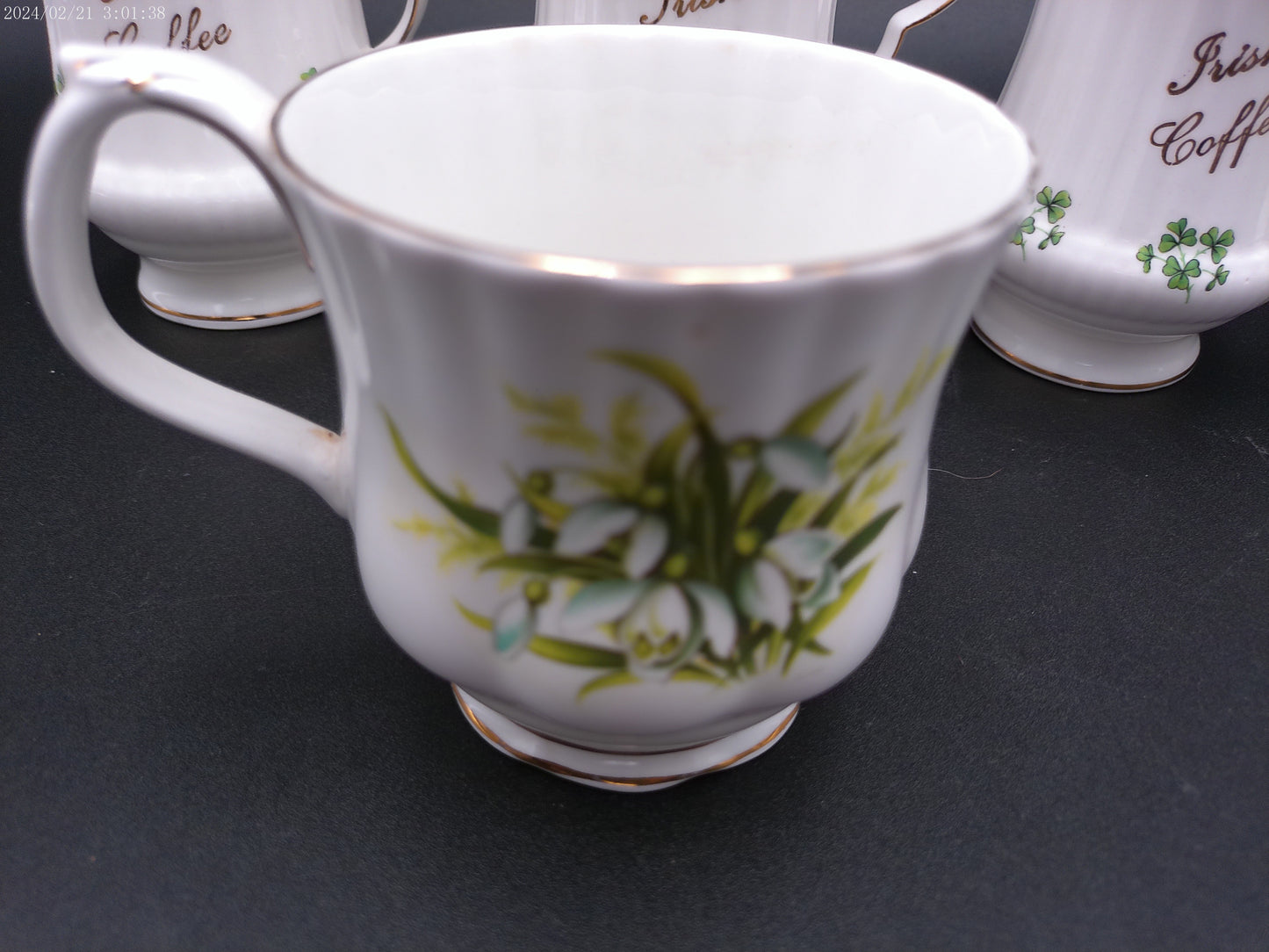 Royal Windsor Fine Bone Chinairish Coffe Cup England qty 4 & Royal Albert Demitasse Cup