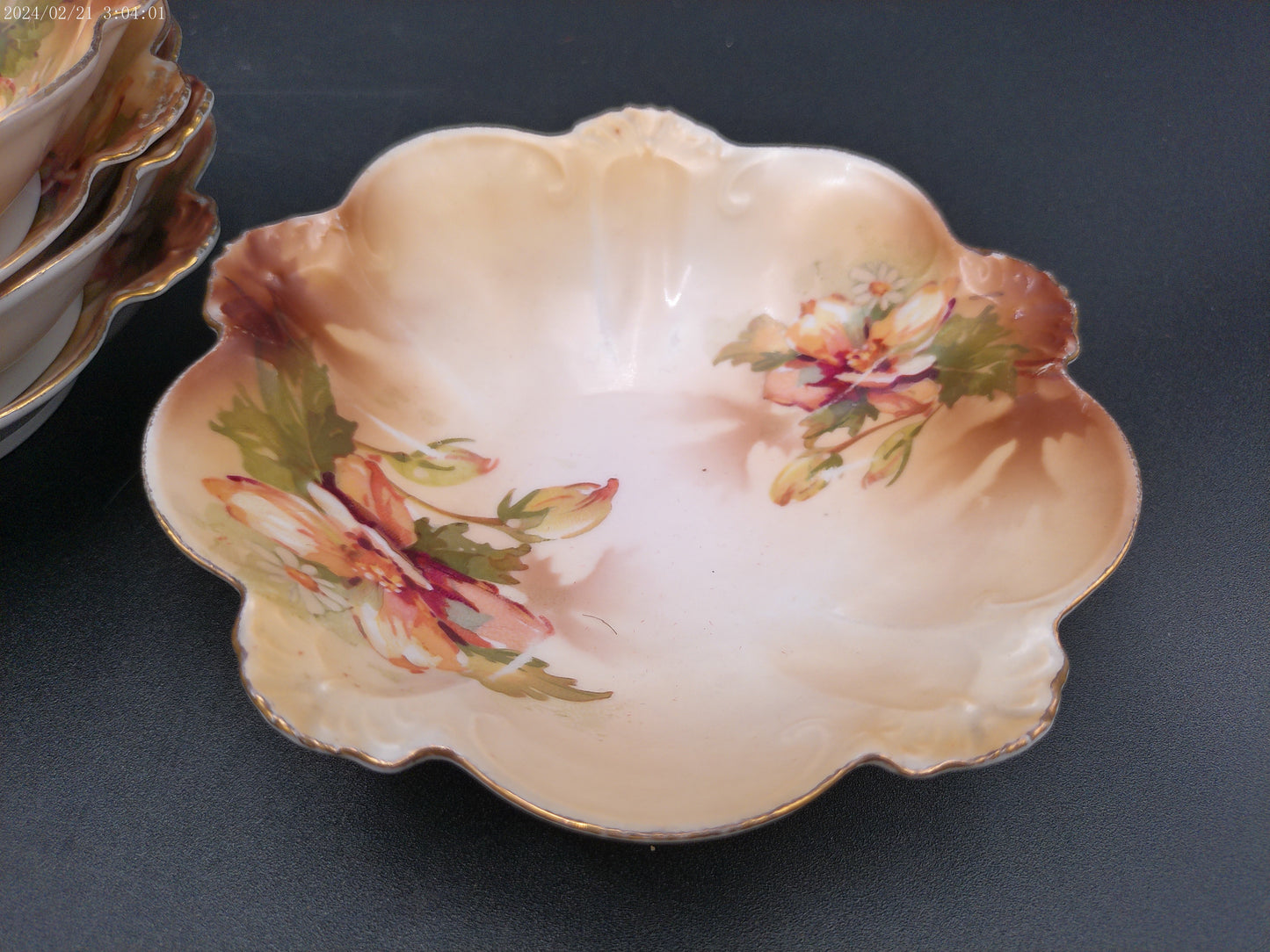 RS Prussia Set of 6 Berry Bowls - Scalloped Gilded White Pink Green Roses