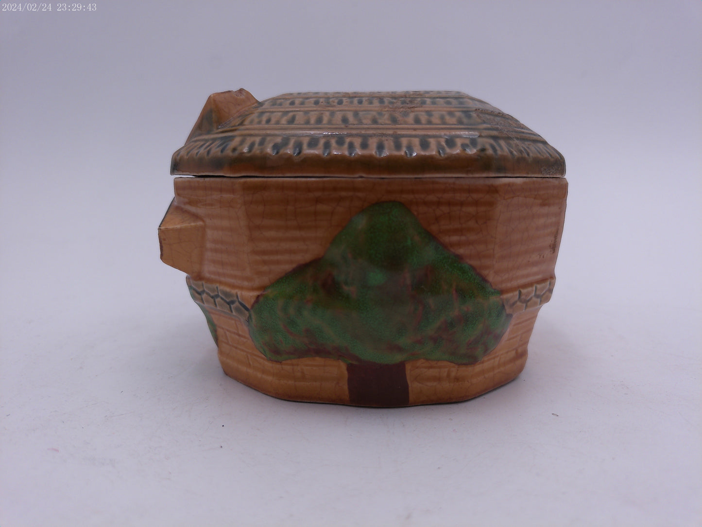 Ceramic Bowl with Lid