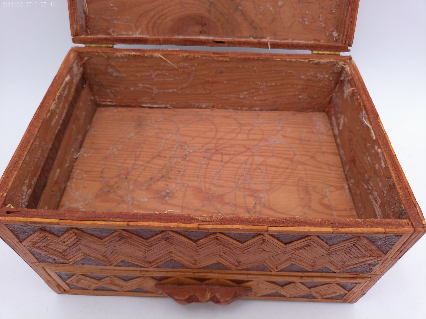 Vintage  Inlaid Jewelry Wood Box