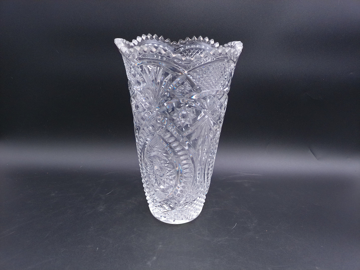 Crystal Clear Glass Vase Beautiful Floral Design Patterns Vintage