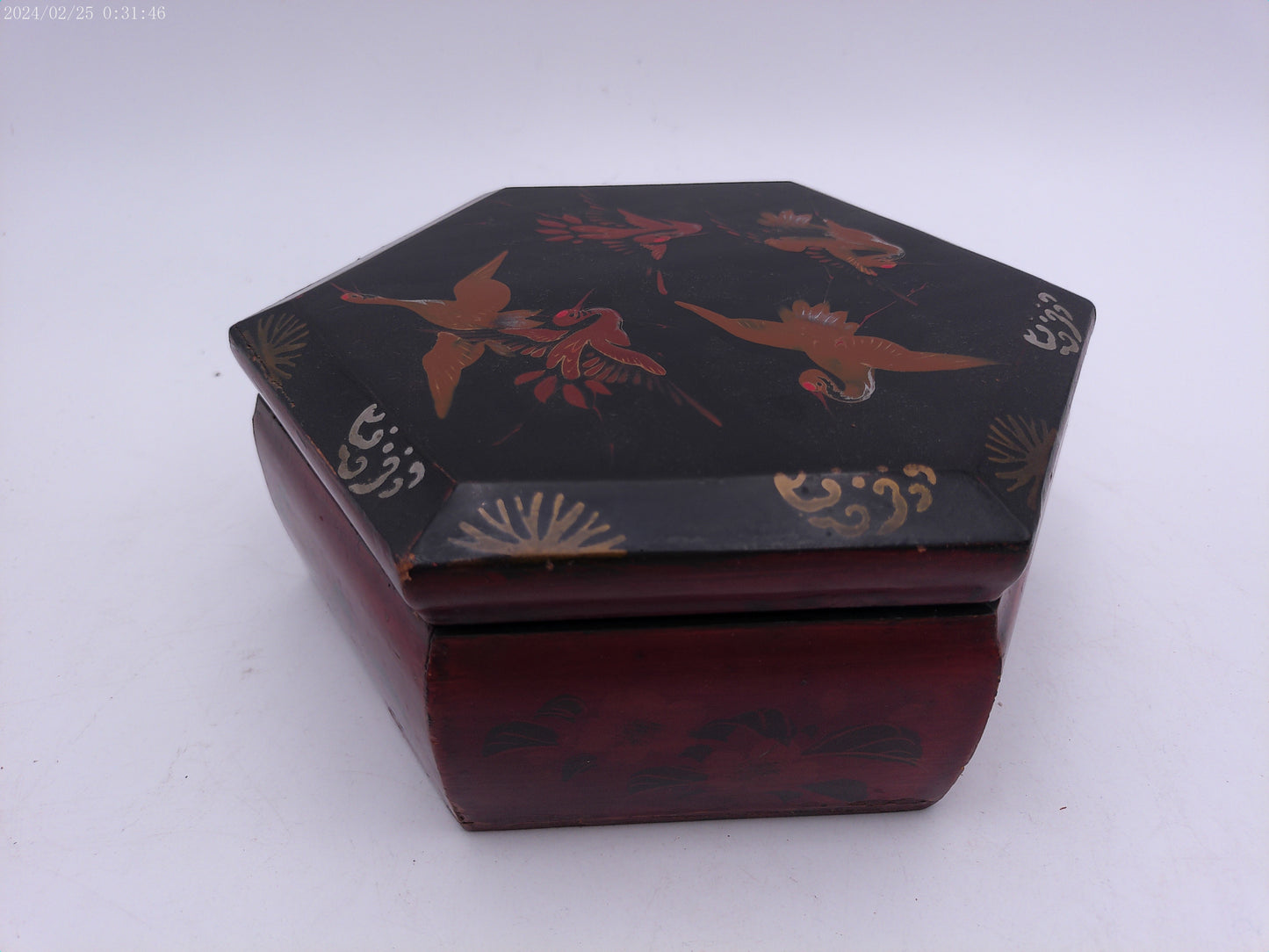 Hexagonal lacquer Wooden jewelry box Vintage