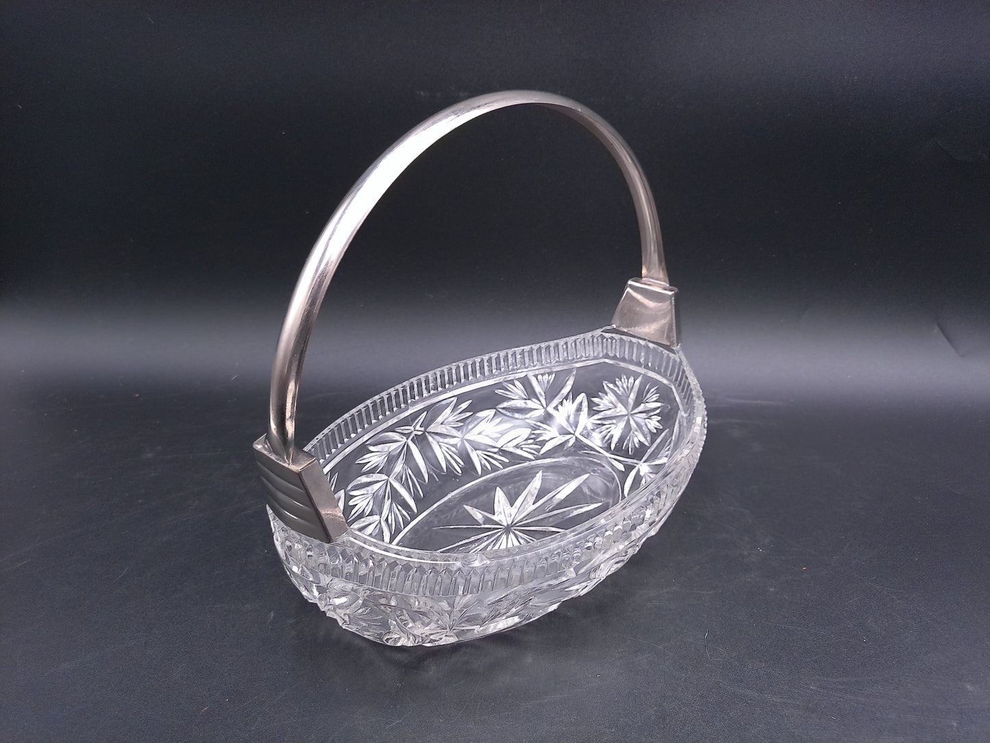 Heavy Crystal Glass Basket Bowl with Silver Coloured Metal Handle