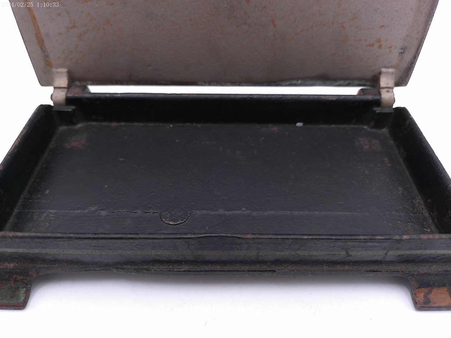 American Machine Cast Iron Hand Fluter Crimper or unique metal box