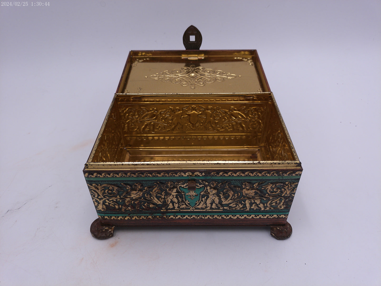 Vintage Metal Trinket Box Metal "Wood Look" Keepsake Box with Cherub Design