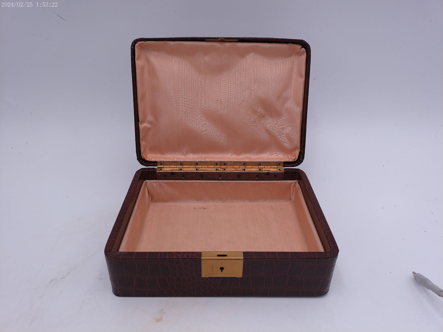Vintage Farrington Texol Covered Metal Jewelry Box