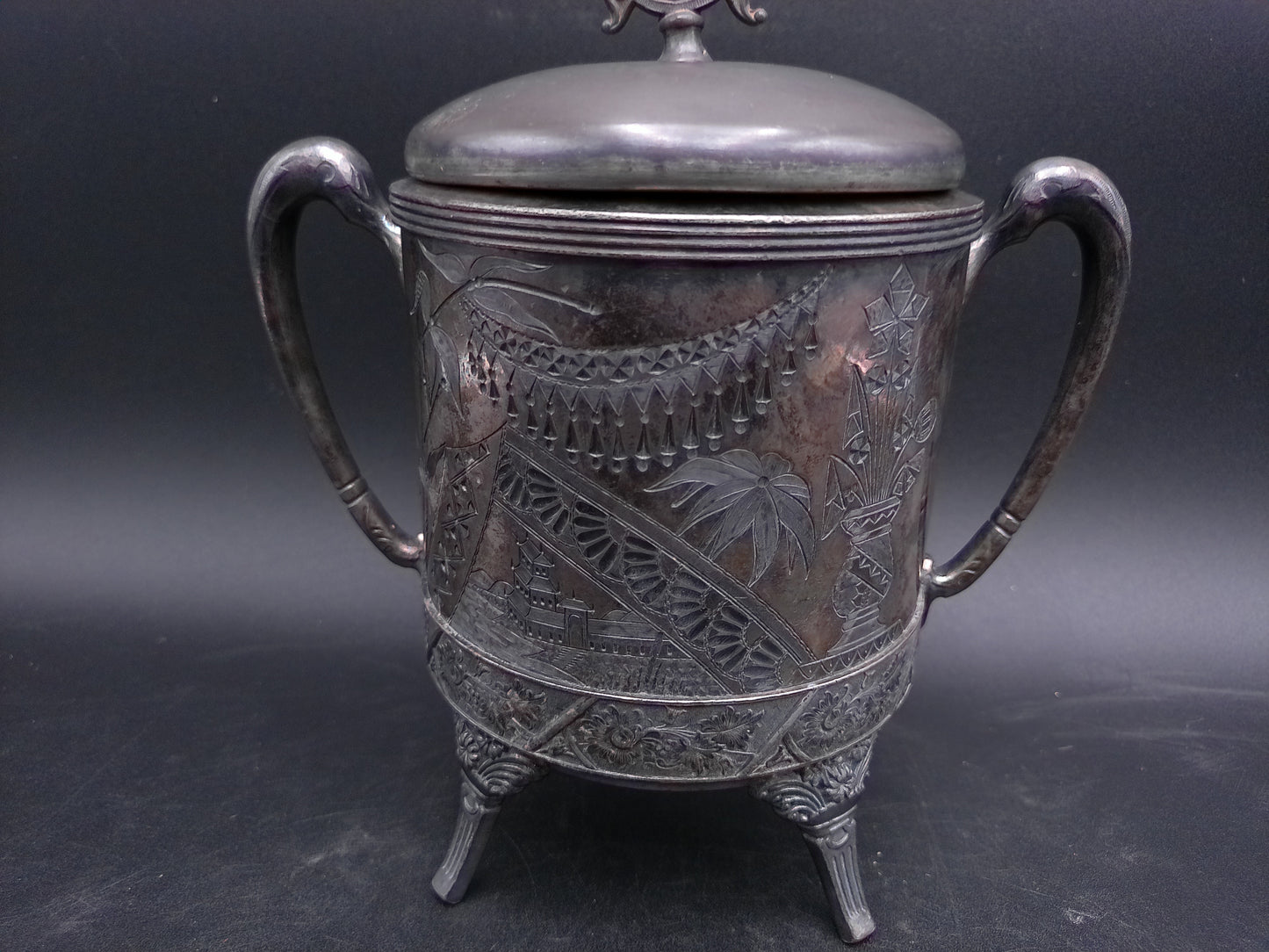 Sugar Bowl Silver Plate Piece  Aurora S.P. MFG. Co. Triple plate. 910