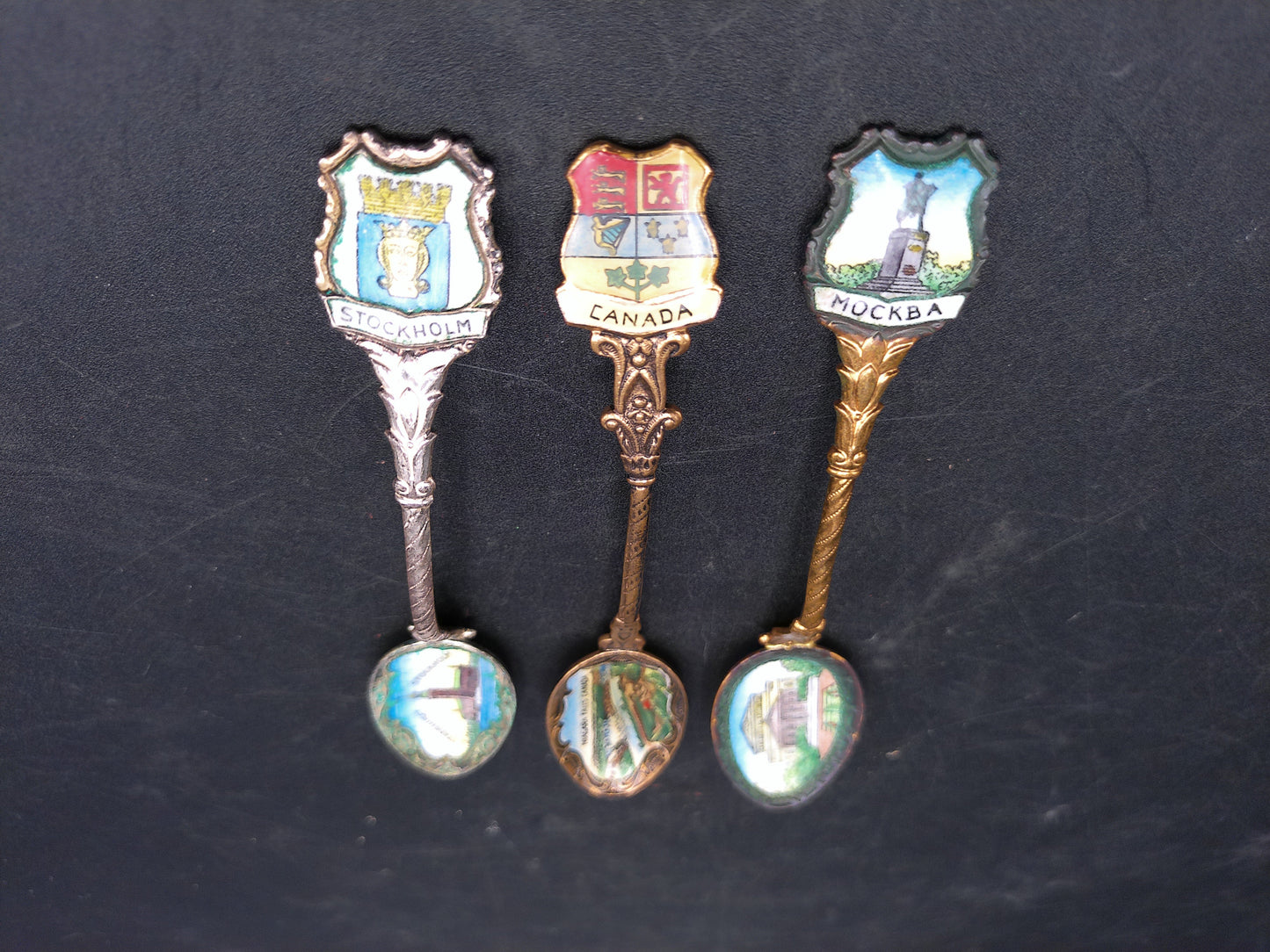 Decorative Spoons Canada Shockholm Mockba Gold and Silver Plated
