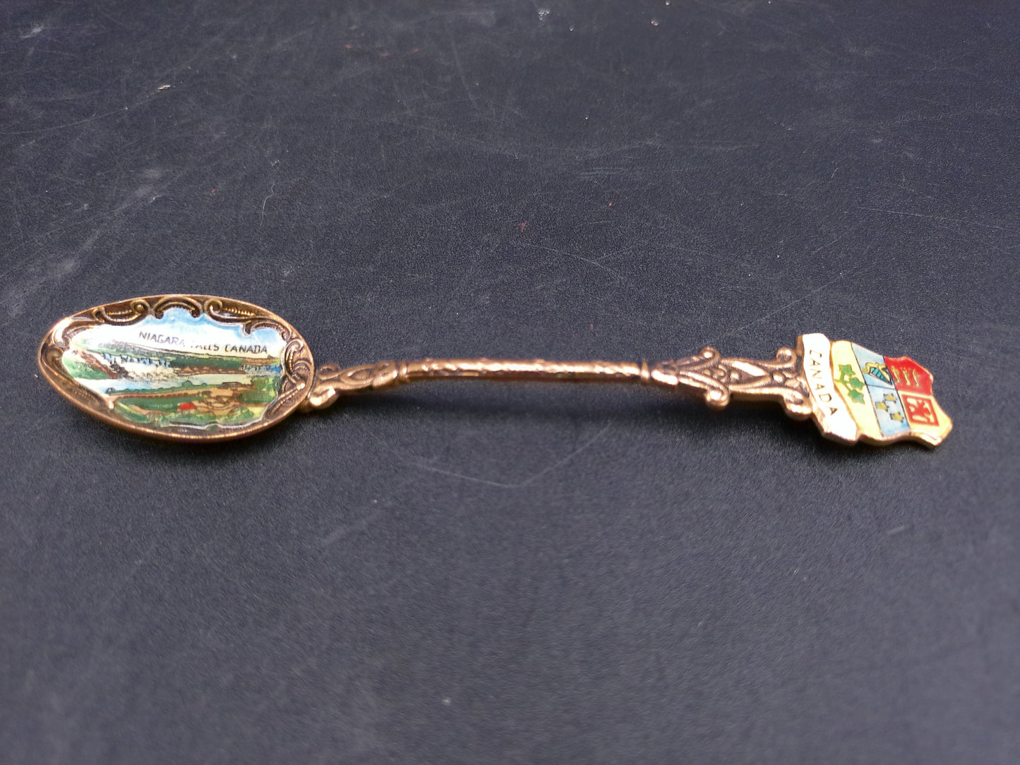 Decorative Spoons Canada Shockholm Mockba Gold and Silver Plated