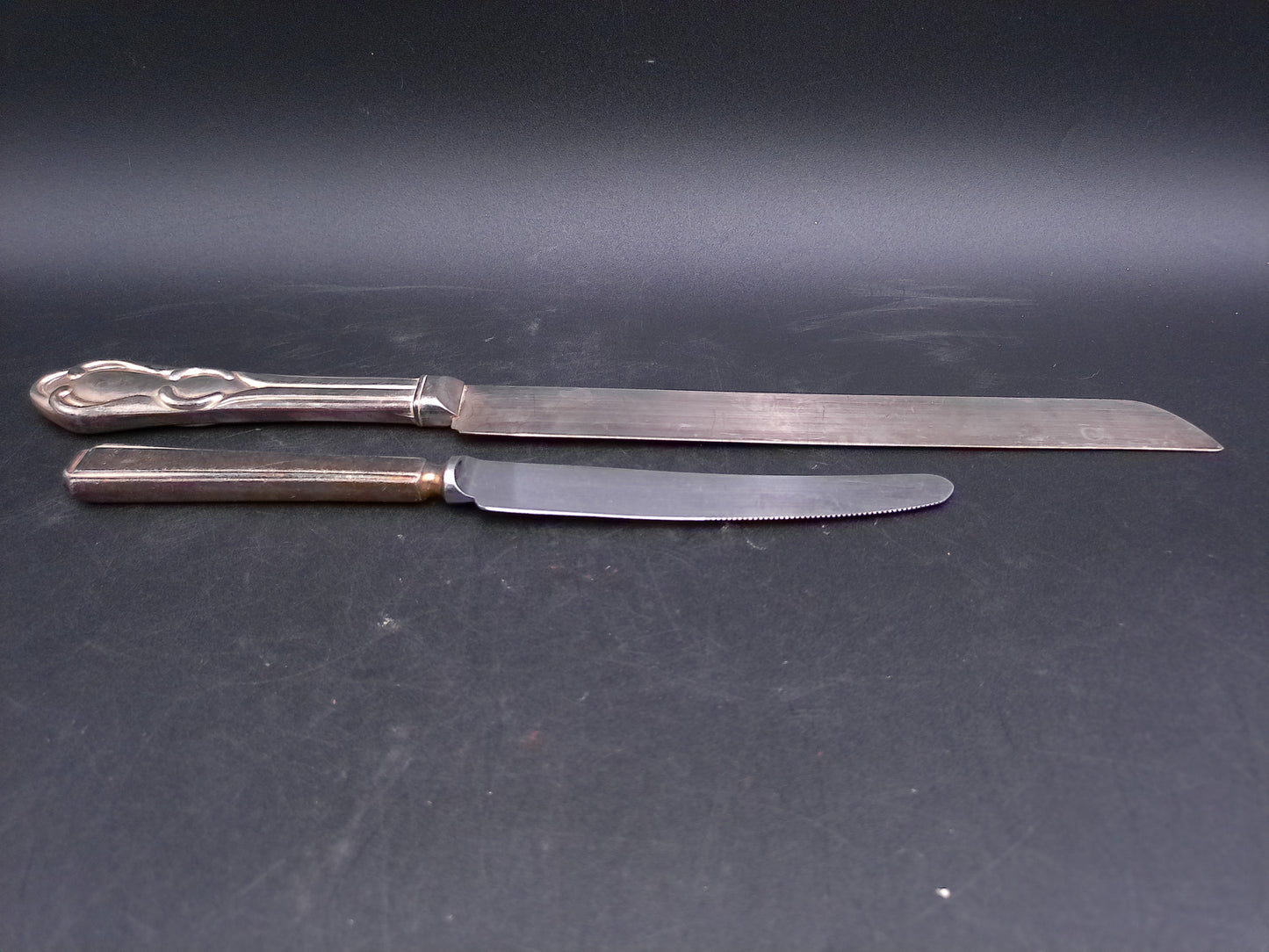 Silver Plated Bread Knife and Butter Knife