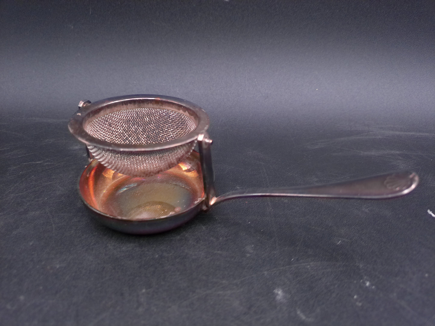 Tea Strainer Vintage Swivel Strainer Made of Stainless Steel / Silver