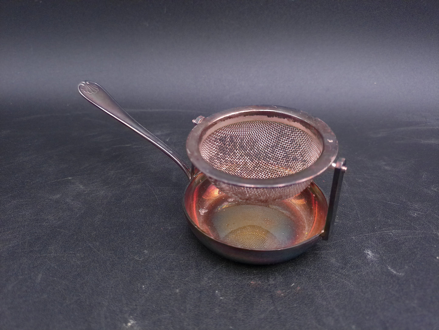 Tea Strainer Vintage Swivel Strainer Made of Stainless Steel / Silver