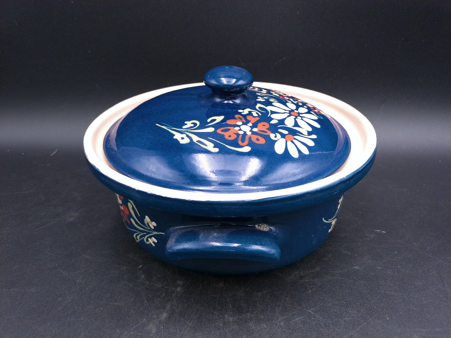 Cermanic Hand Painted Pot Bowl with Handles Lid Vintage Floral Design