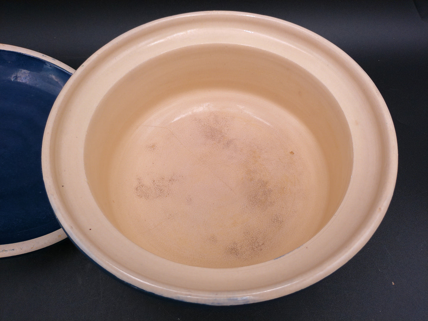 Cermanic Hand Painted Pot Bowl with Handles Lid Vintage Floral Design