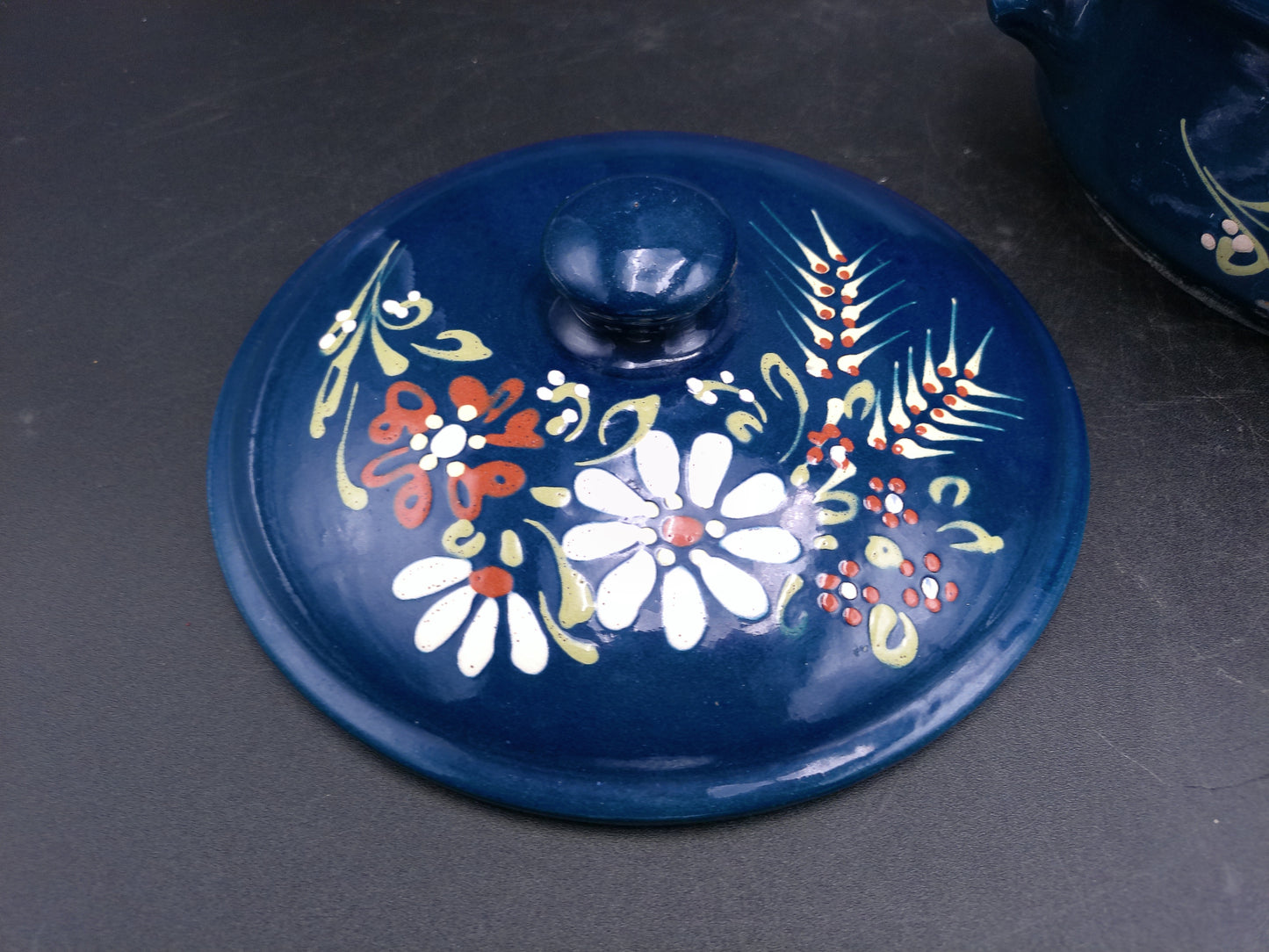 Cermanic Hand Painted Pot Bowl with Handles Lid Vintage Floral Design