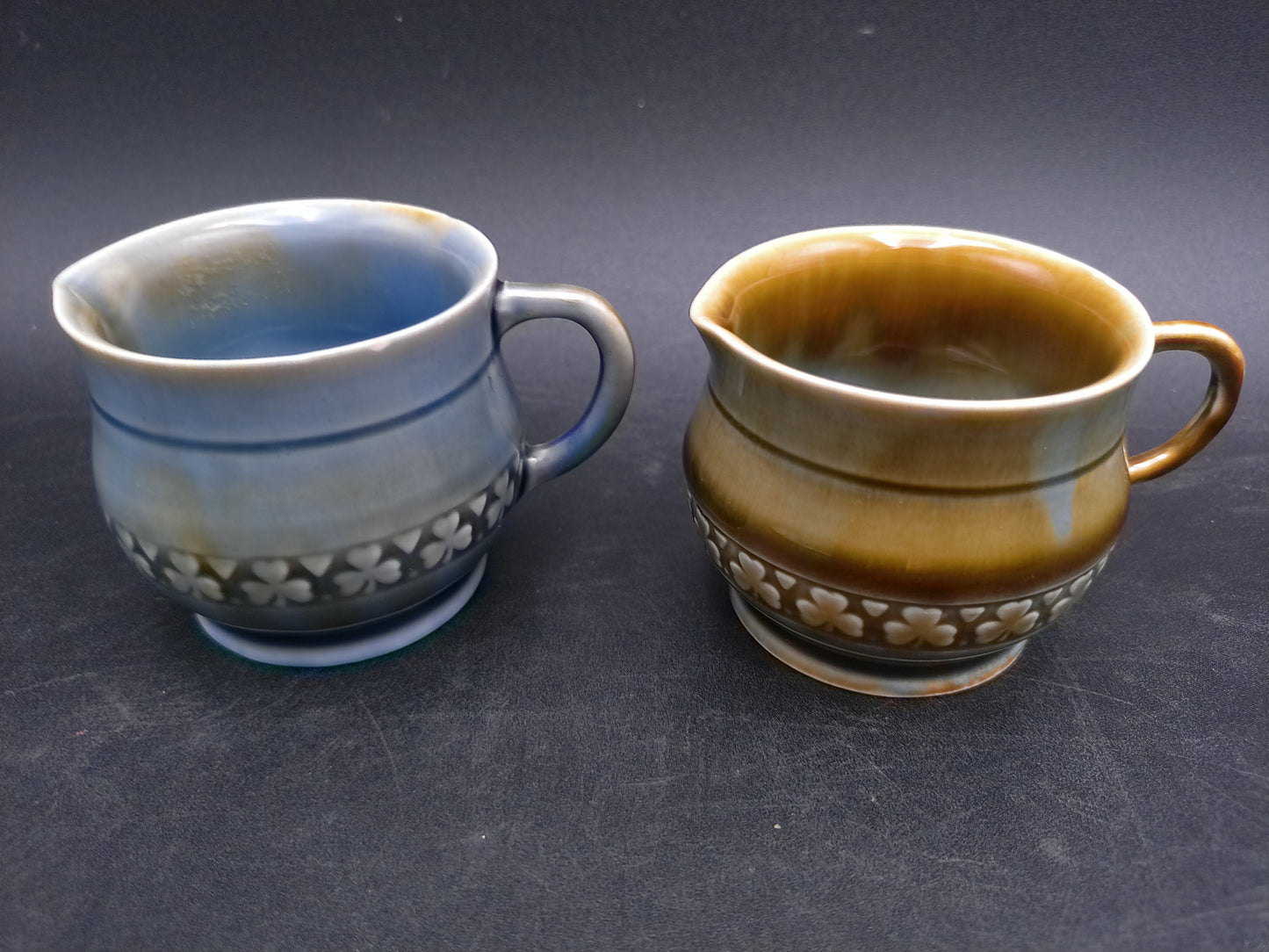 Wade Irish Porcelain Coffee Tea Mugs Set of 2, 3 leaf Clovers Designs on Mugs