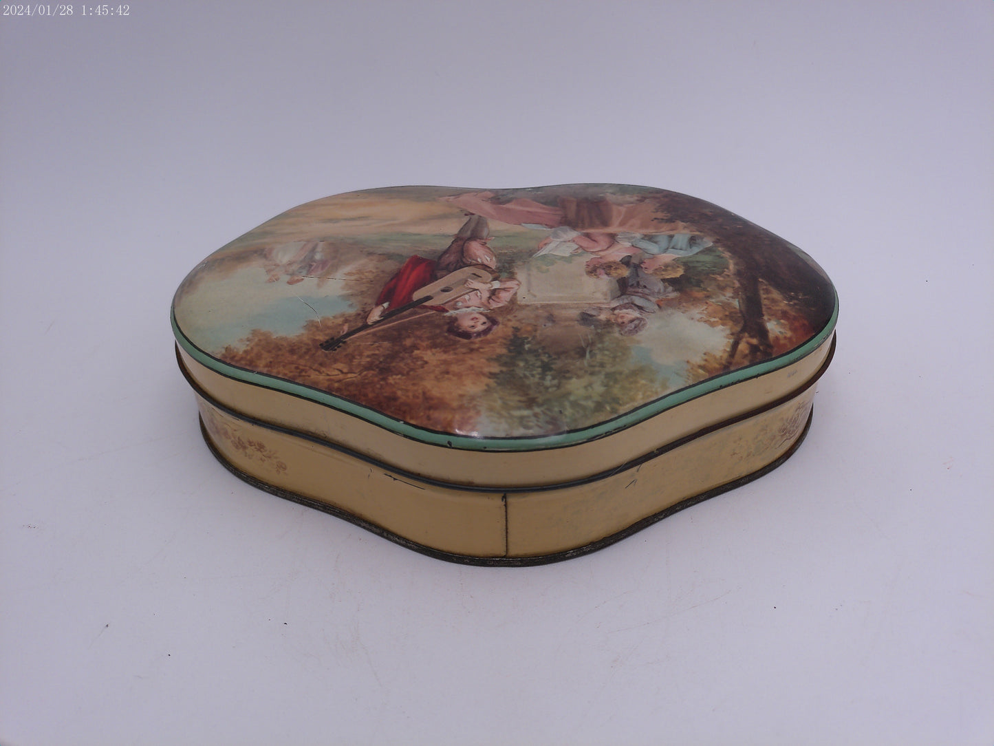 Huntley and Palmer Biscuits Tin Made in England