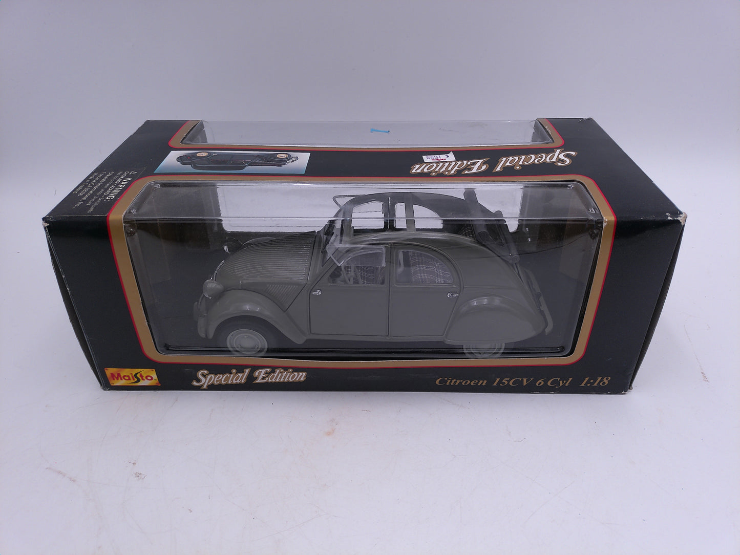 Maisto 1952 CITROEN 2cv 1 18 Scale Diecast Car