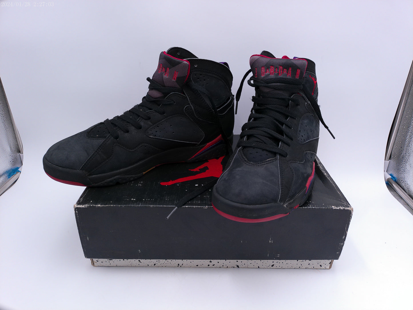 Nike Air Jordon 7 OG Raptors Black and Red 1992 Size 11 Men Shoes w/ box