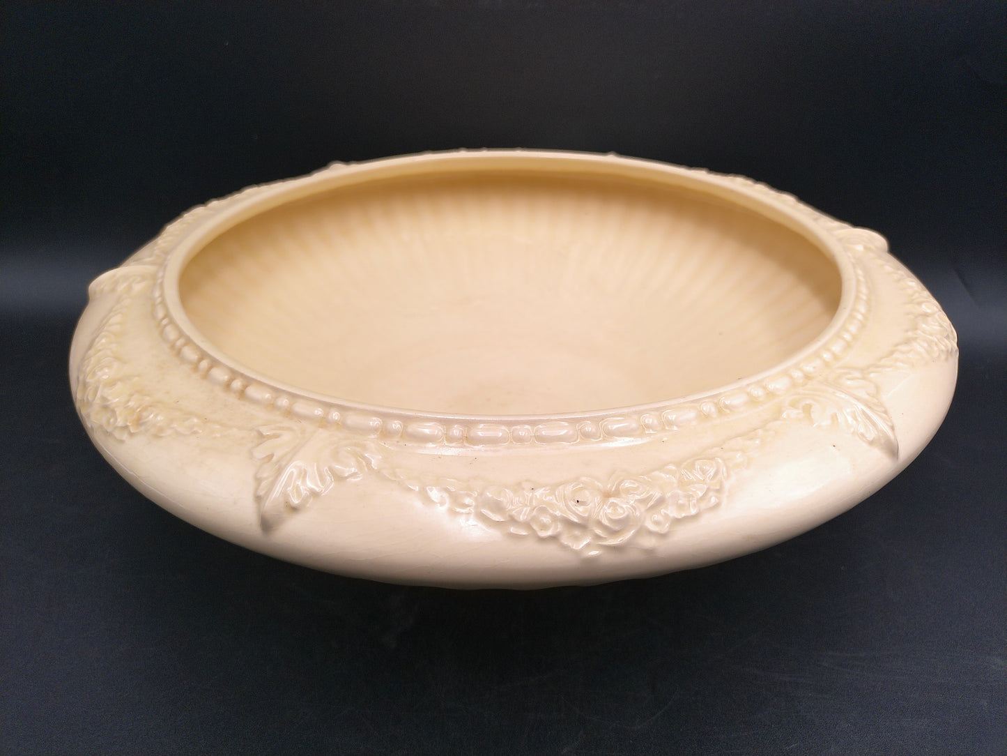 Ceramic Cream Ribbed Floral Rim Bowl Vintage