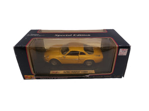 Maisto Alpine Renault 1600S 1971 Yellow Special Edition Model Car