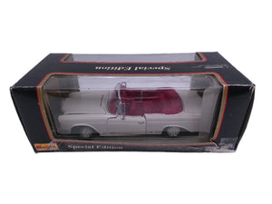 Maisto Special Edition 1966 Mercedes-Benz 280SE Die Cast Model Car 1:18