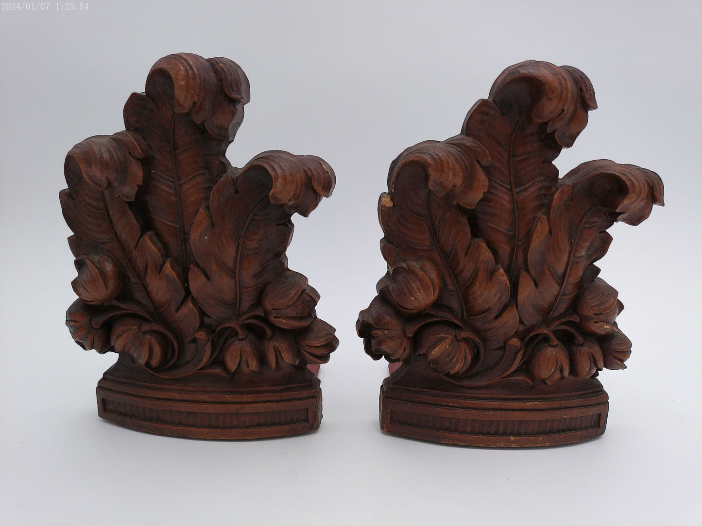 Vintage Pair of Syoco Wood Bookends