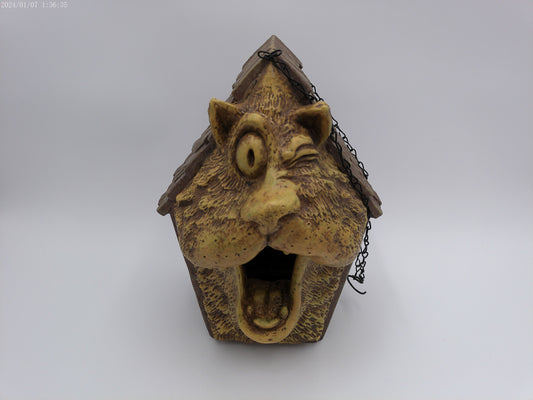 Oscar The Cat Birdhouse Garden Animal Statue