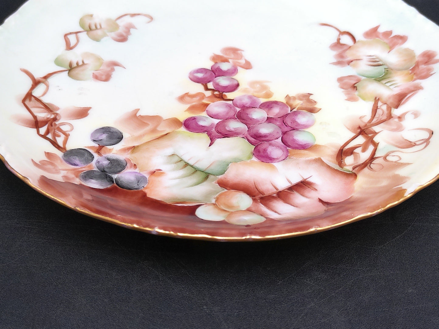 Decorative Plate with Hand Painted Graphs 22k Karat Gold Rim Bavarian Porcelain by R.C. Versaille