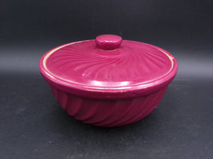 Crock Casserole Baking Dish with Lid Swirl Red Maroon ovenware Made in USA