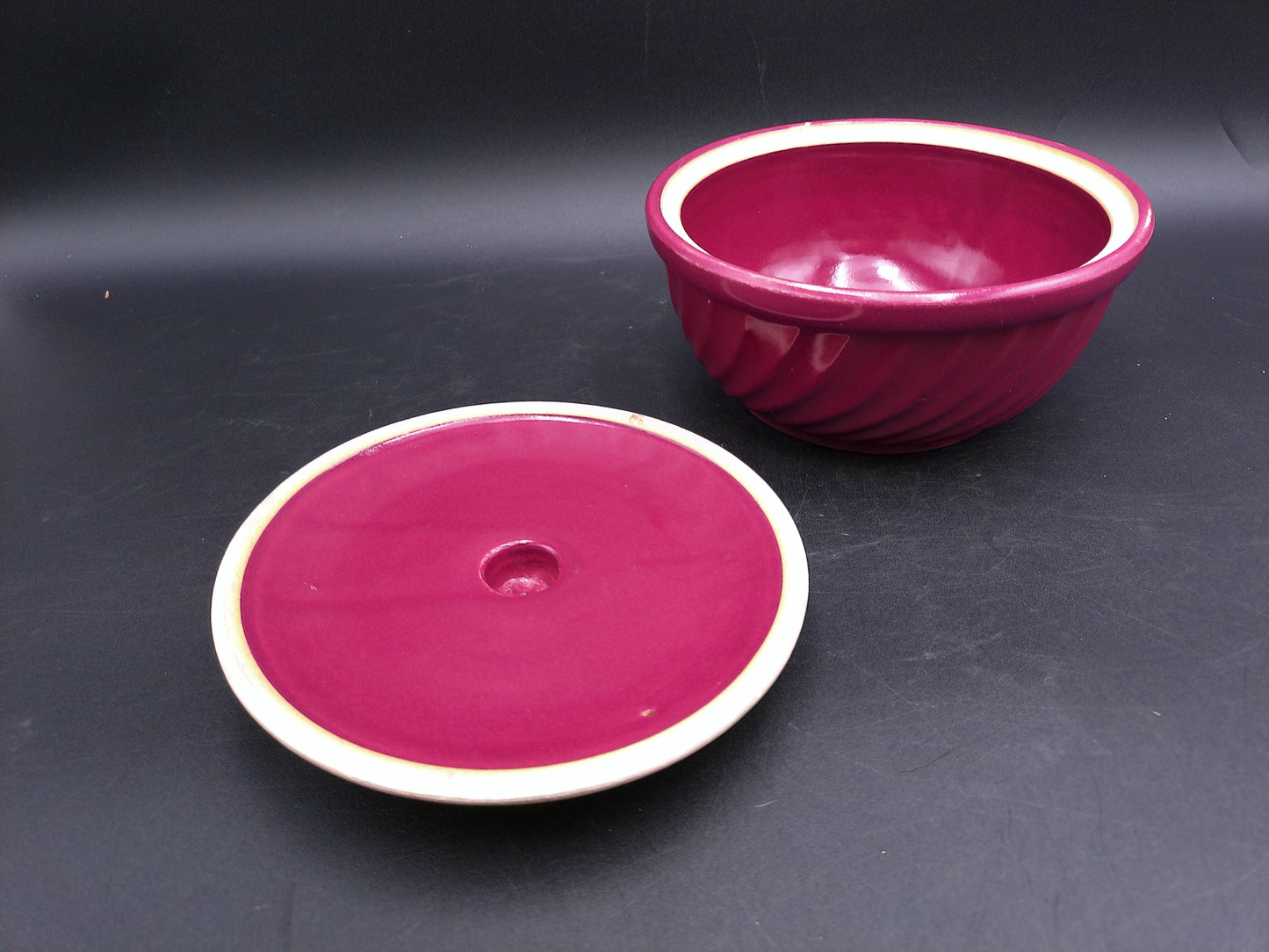 Crock Casserole Baking Dish with Lid Swirl Red Maroon ovenware Made in USA