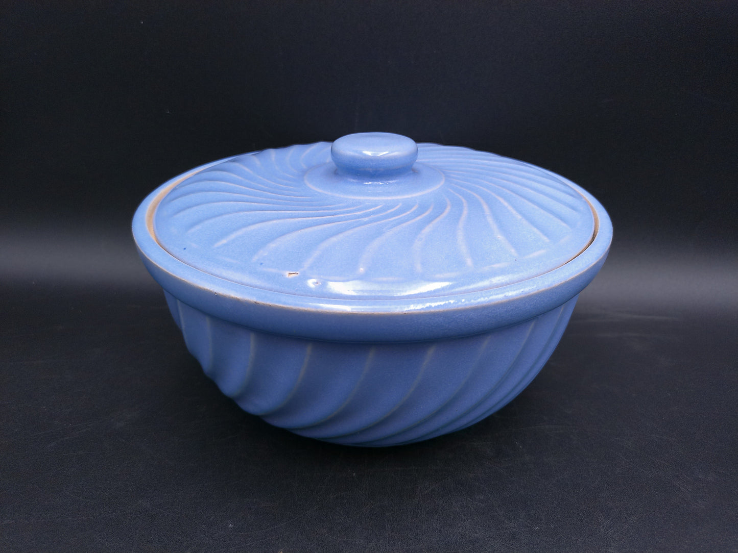 Crock Casserole Baking Dish with Lid Swirl Baby Blue ovenware Made in USA