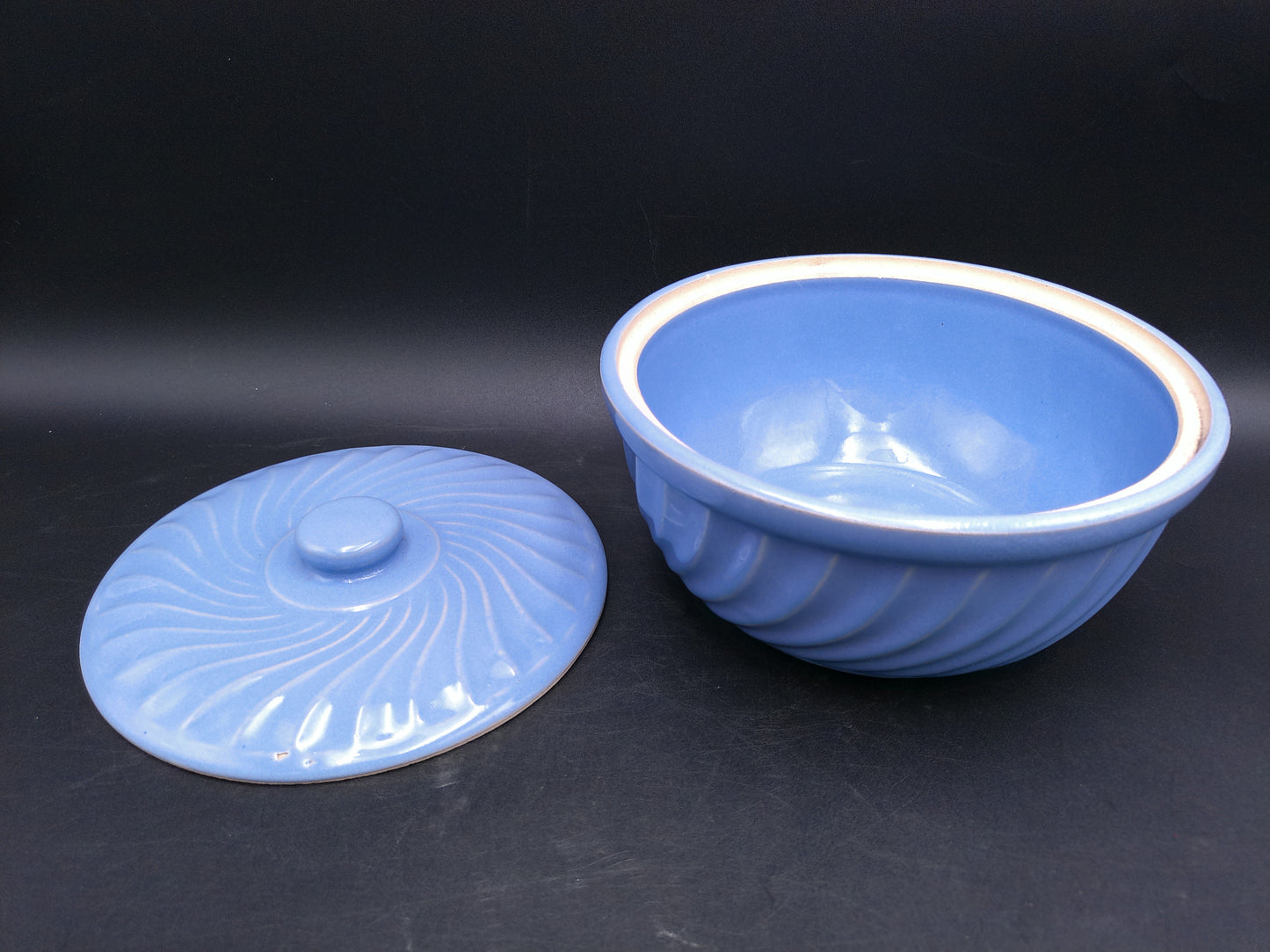 Crock Casserole Baking Dish with Lid Swirl Baby Blue ovenware Made in USA
