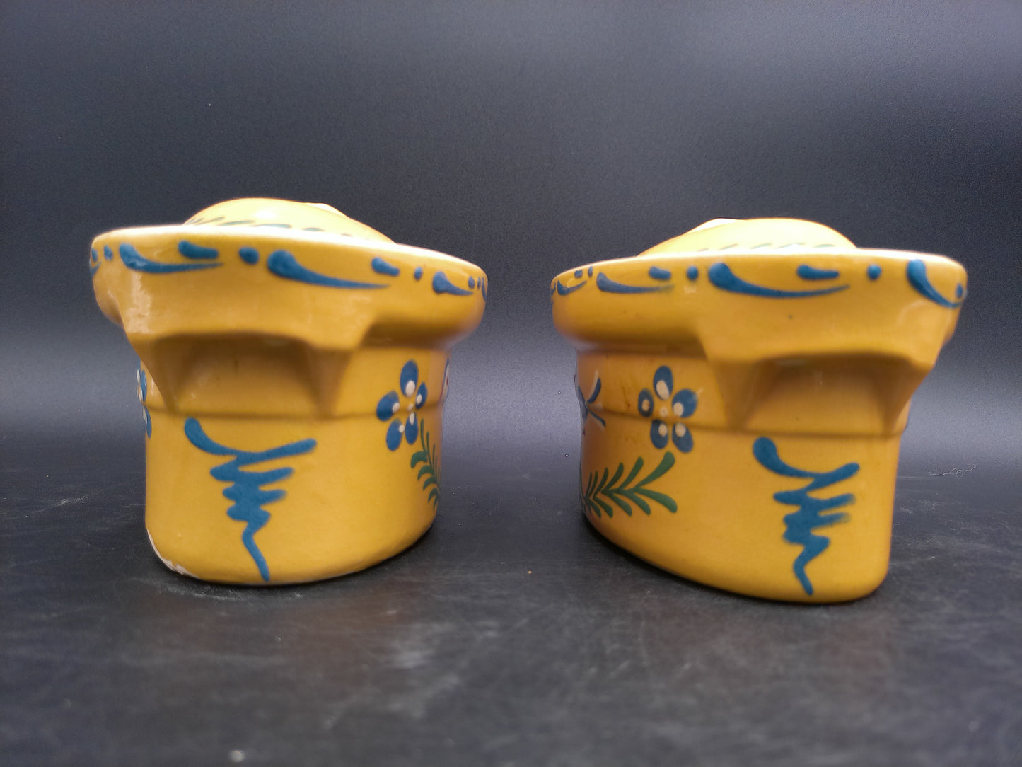 Oval Casserole Dish Set of 2 with Lids Marked on Bottom 00 Vintage