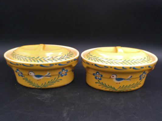 Oval Casserole Dish Set of 2 with Lids Marked on Bottom 00 Vintage