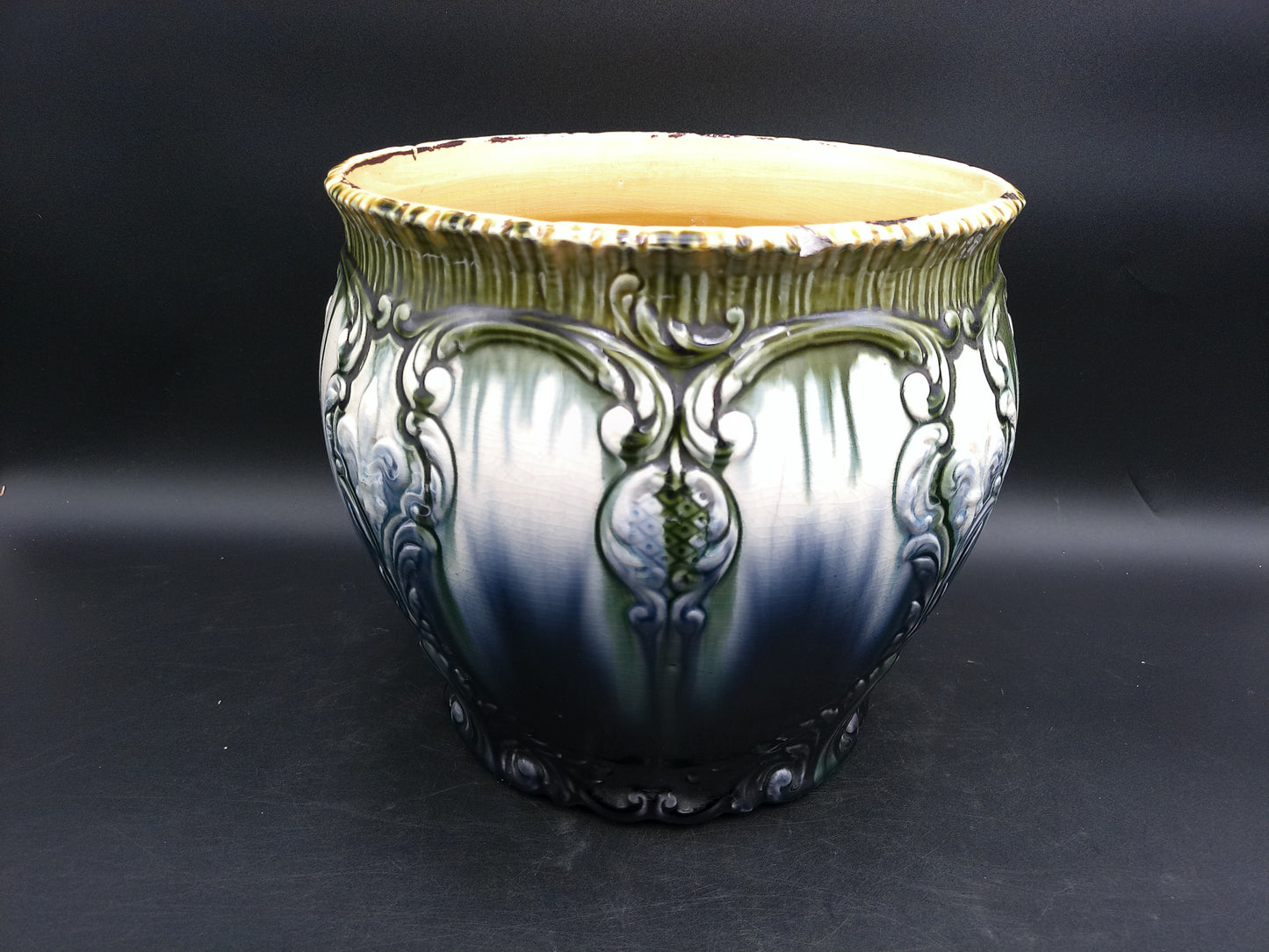 Weller American Blended Majolica Vintage Art Pottery  Planter