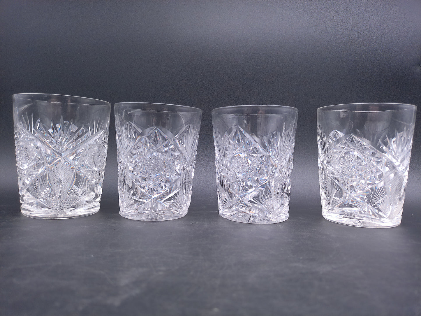 Crystal Cut old Fashion Wiskey Glasses Set of 4 Beautiful