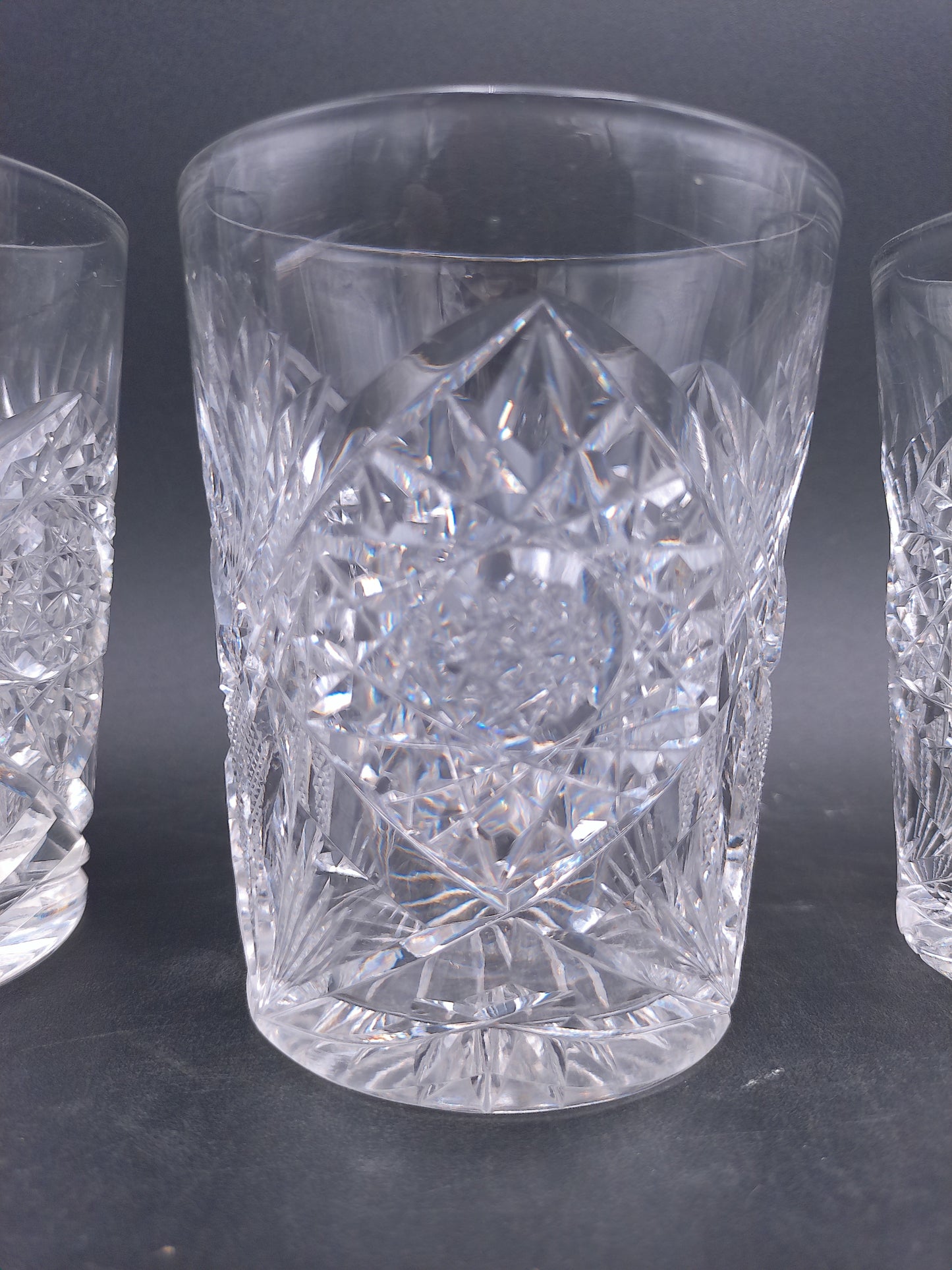 Crystal Cut old Fashion Wiskey Glasses Set of 4 Beautiful