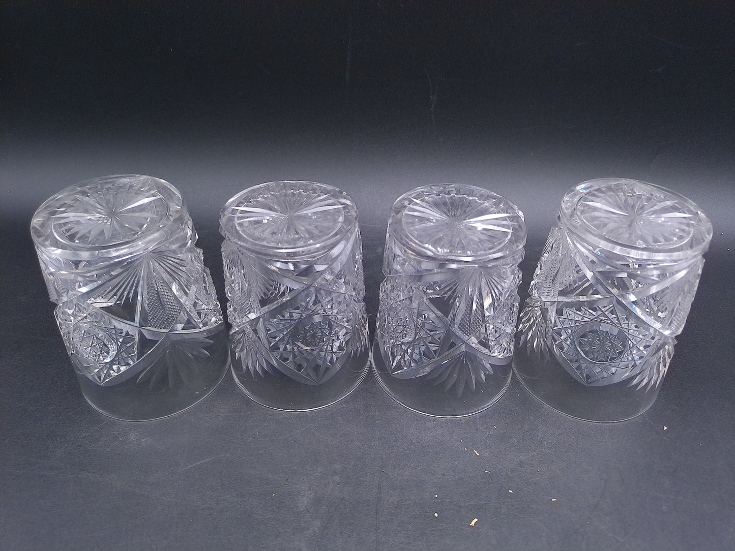 Crystal Cut old Fashion Wiskey Glasses Set of 4 Beautiful