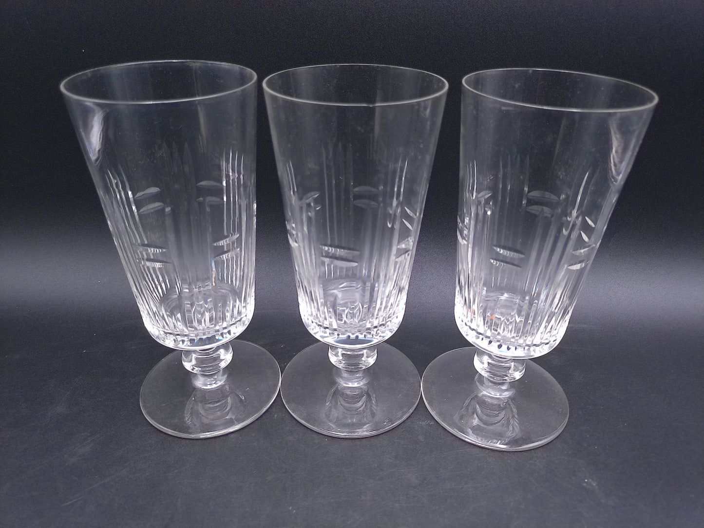 Glass Wafer Stem Water Goblet Set of 3 Beautiful Design Vintage