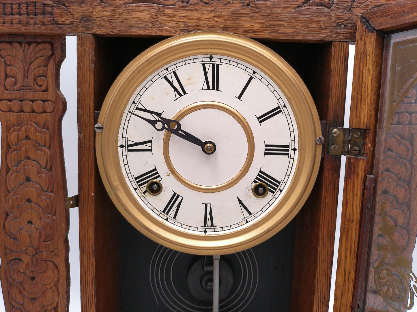 Ingraham Gingerbread Parlor Kitchen Mantle Clock With Chime Works