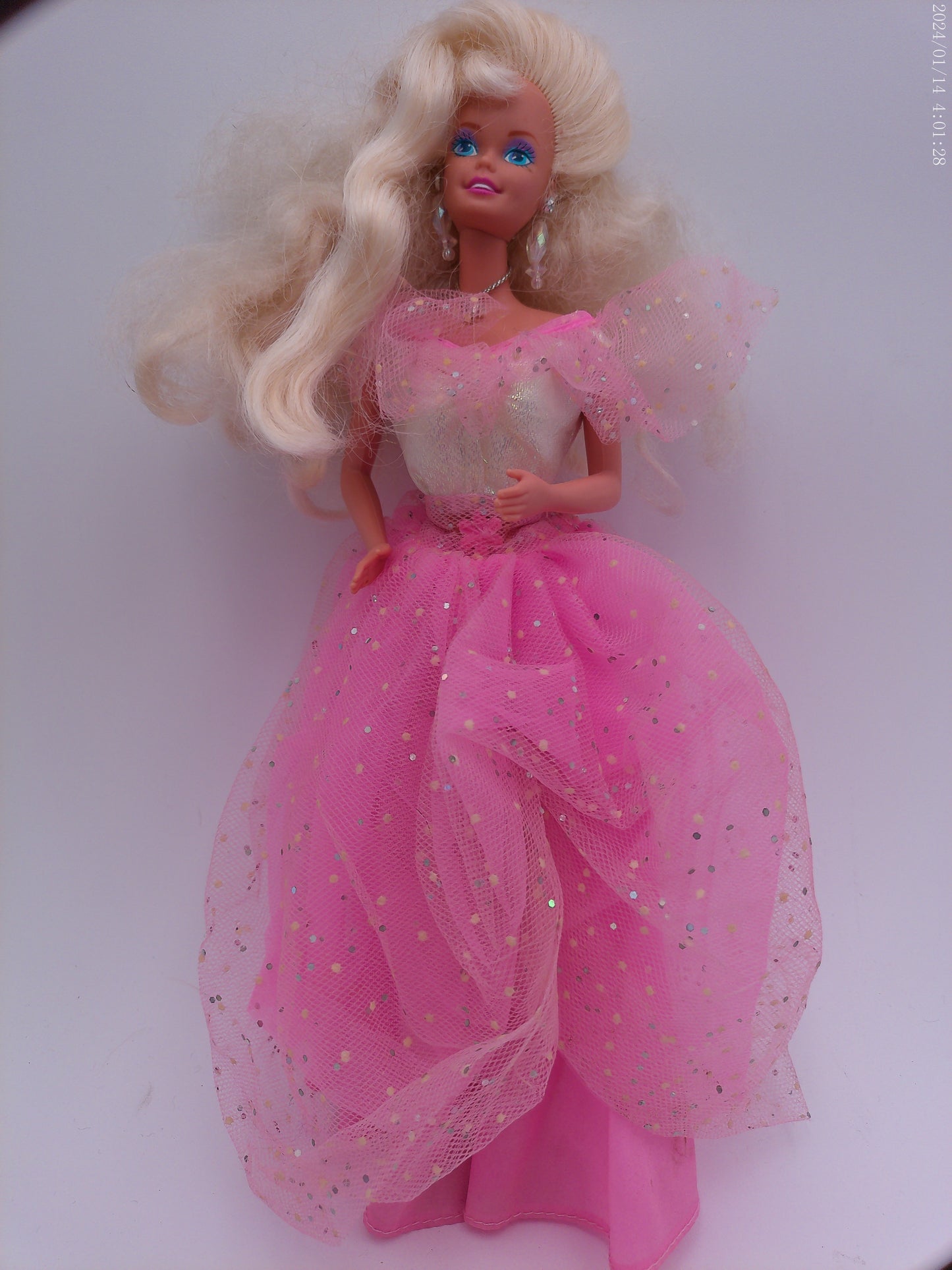 Collection of 4 Vintage Barbies 1990's
