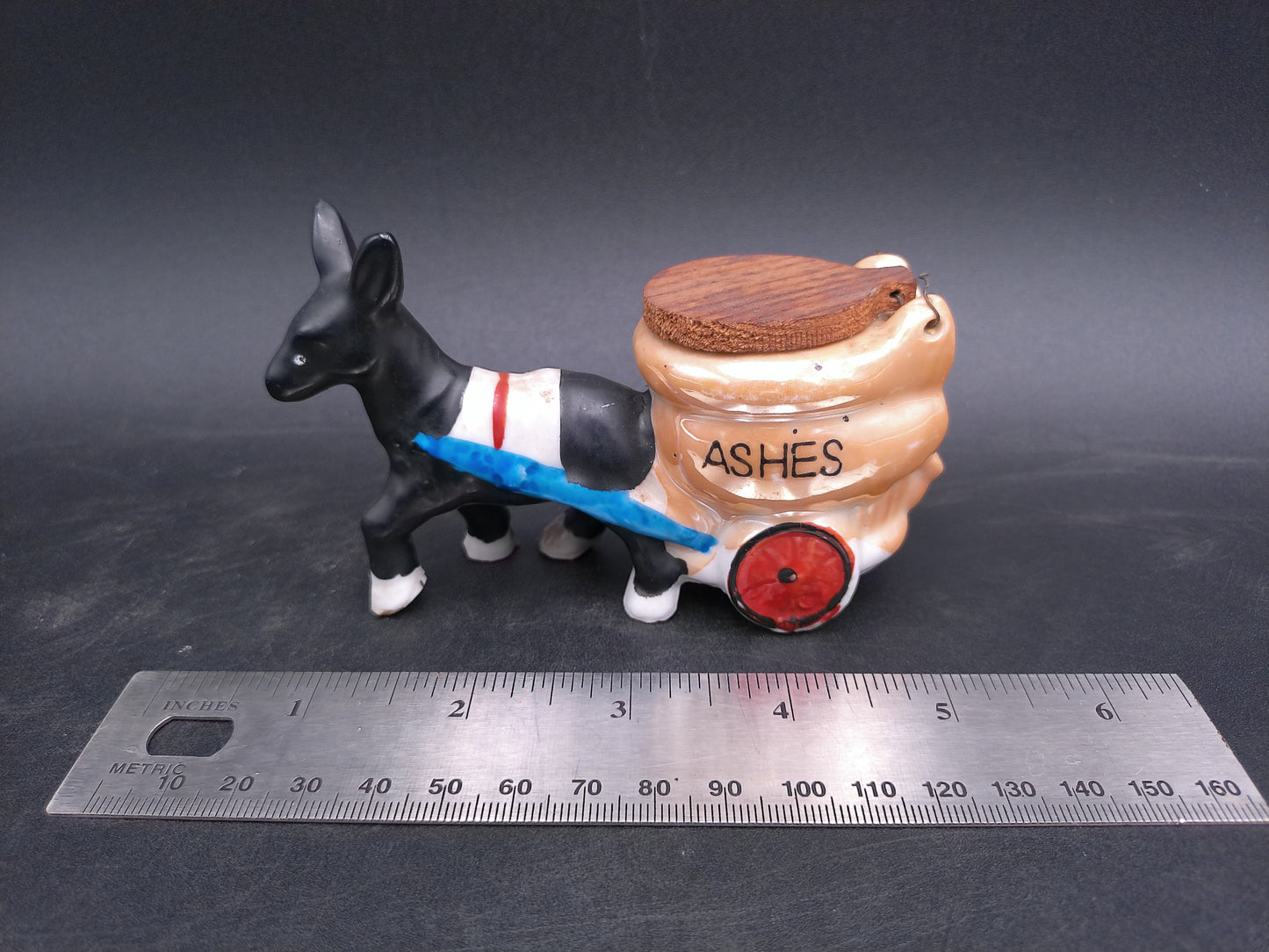 Donkey Pulling a Toilet Cart Ashtray Ceramic Ashtray with Lid  Made in Japan