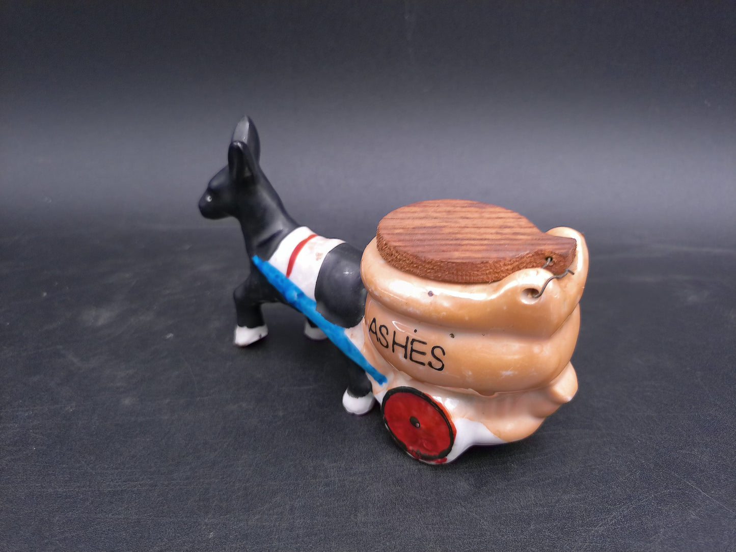 Donkey Pulling a Toilet Cart Ashtray Ceramic Ashtray with Lid  Made in Japan